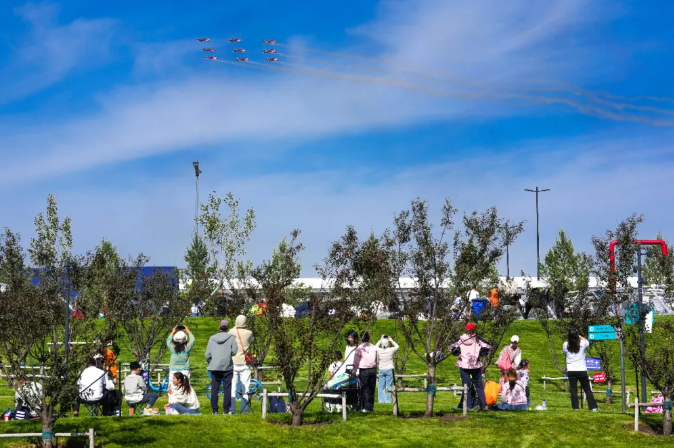 1758771084847200.png image.png